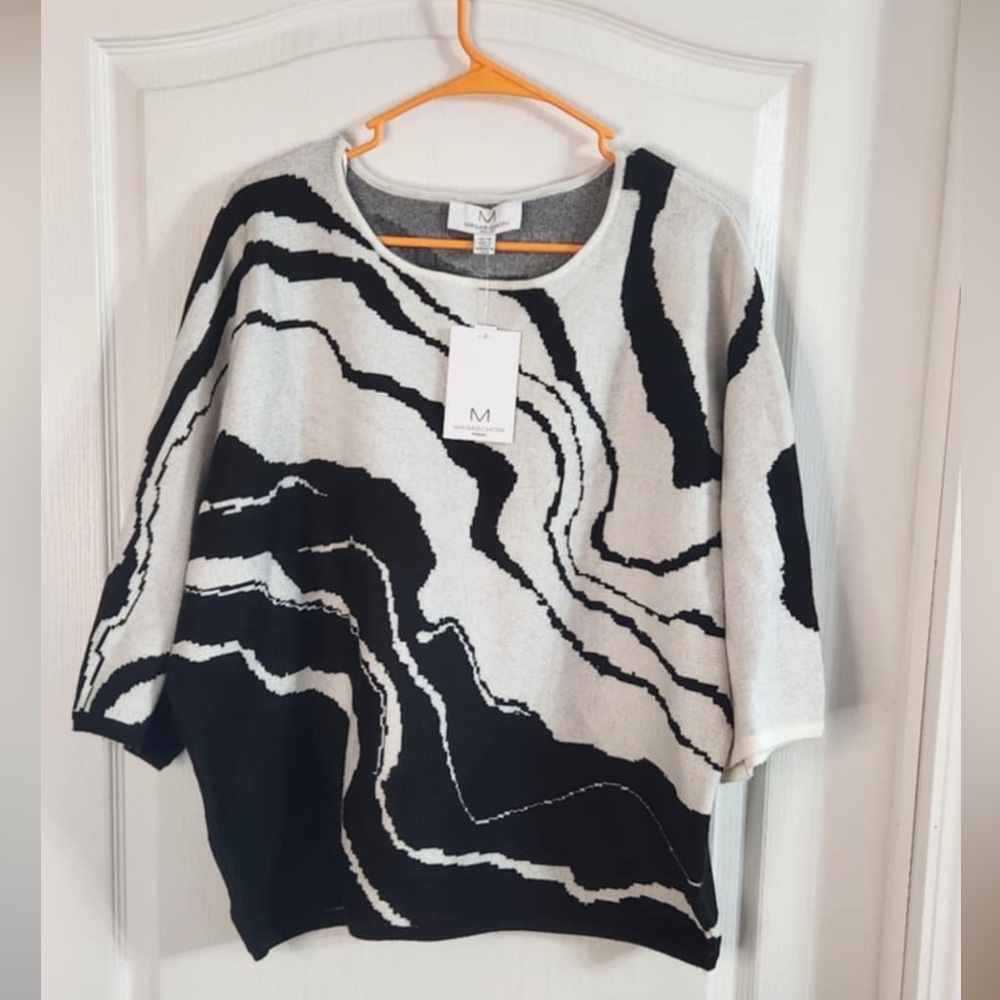 Magaschoni Women’s Super Soft b/w graphic short sleeve sweater size 1x